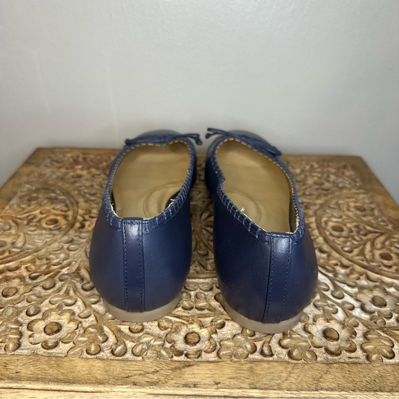 Talbots Women's Navy Stitch Nappa Ballet Flats Sz 7.5 - Picture 4 of 7